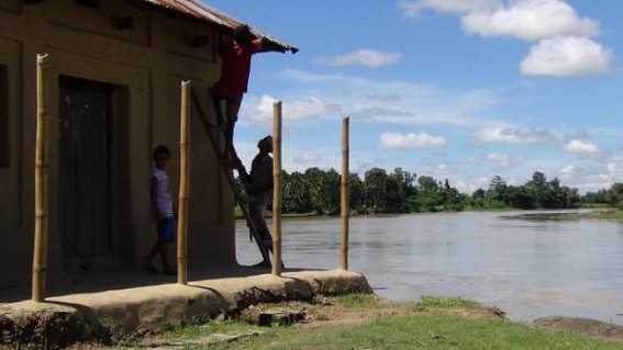 Kailashahar : Massive Road Blockade at Jagantpur for pending demands Kailashahar : Massive Road Blockade at Jagantpur for pending demands